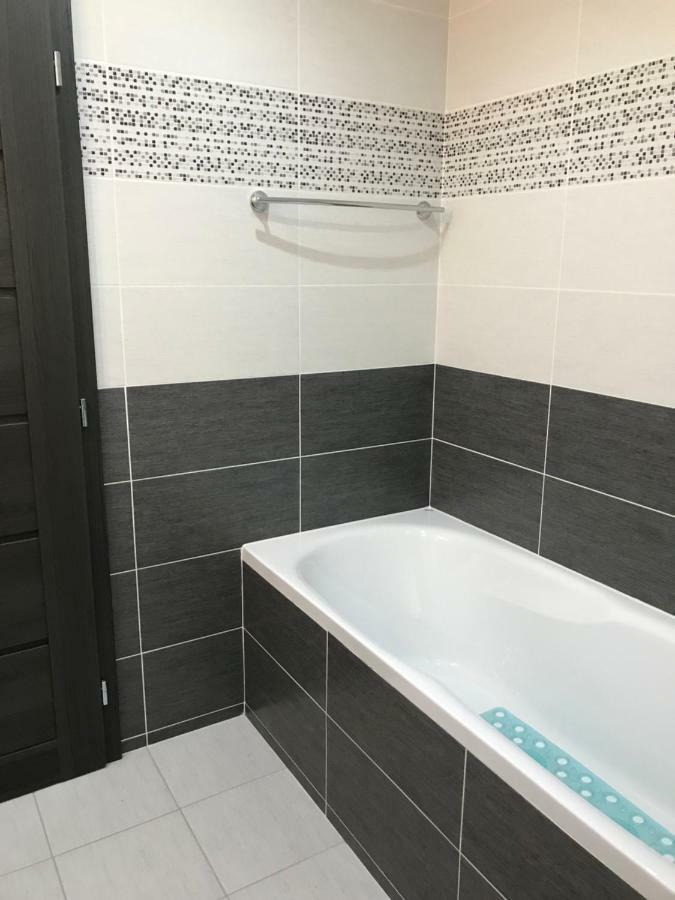 Royal Apartment การ์โลวีวารี ภายนอก รูปภาพ